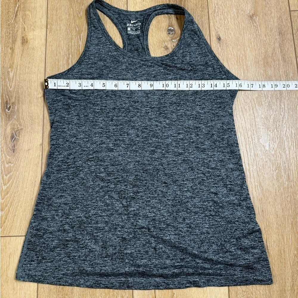 Nike Dri-Fit Gray Tank Running Active Women’s Medium